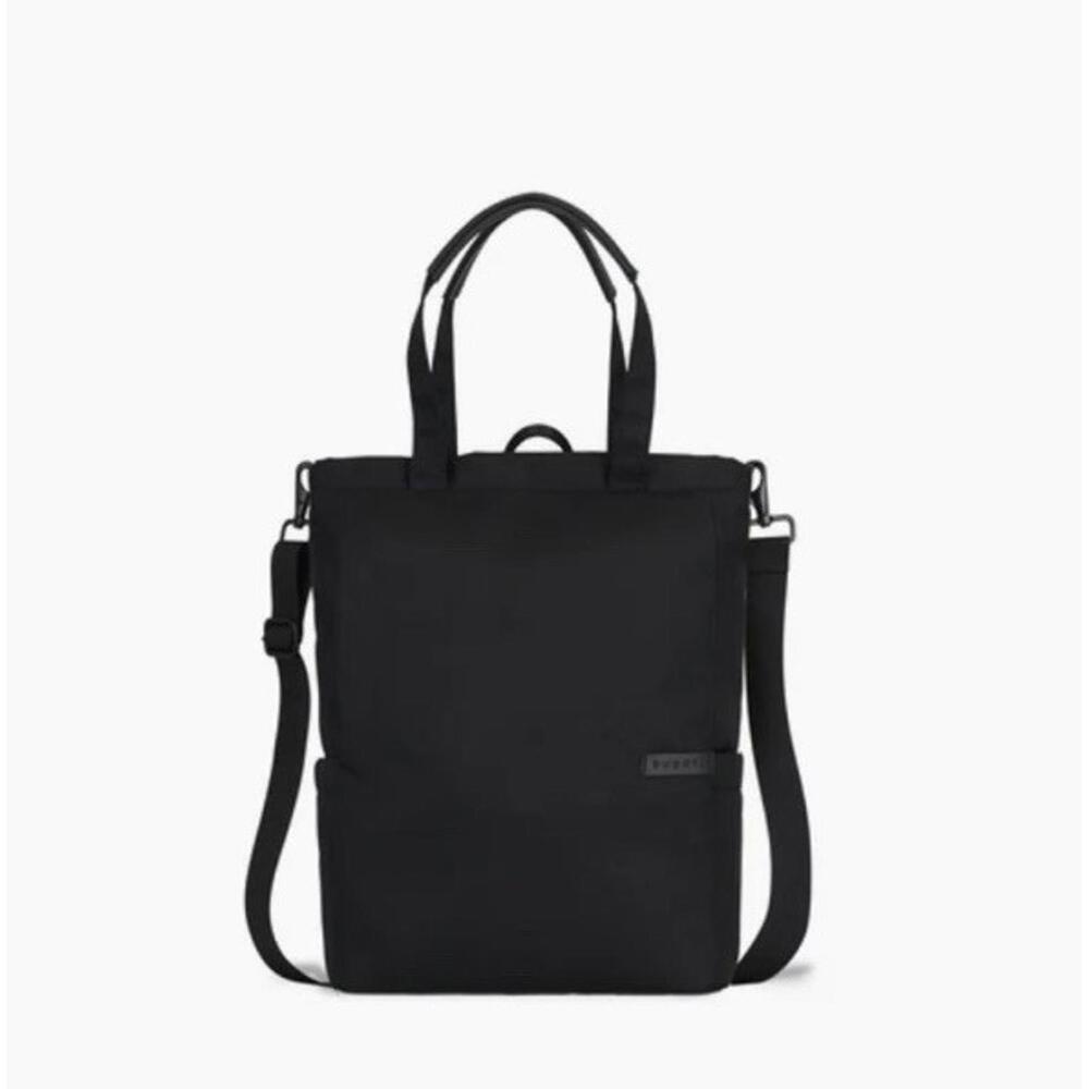 Bugatti Madison Collection Convertible Lightweight Backpack Napsack Black NWT